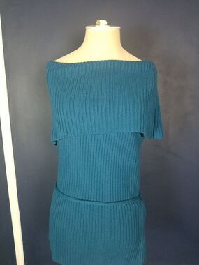 Kenneth Cole Womens Sweater Size Medium,